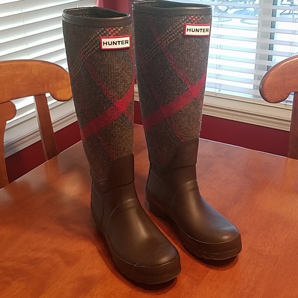hunter plaid rain boots